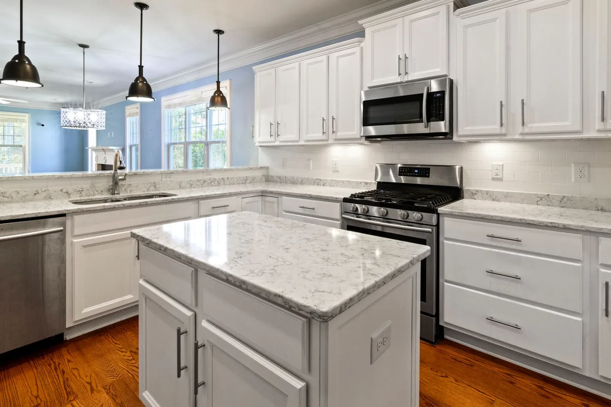 Filth & Squalor Cleanup in New Canaan, CT
